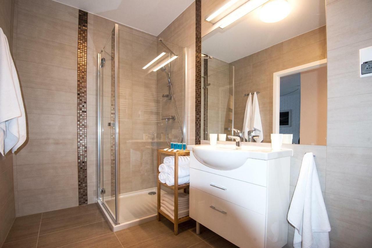 Lato Apartament Solna 11C Z Garazem Kolobrzeg Luaran gambar